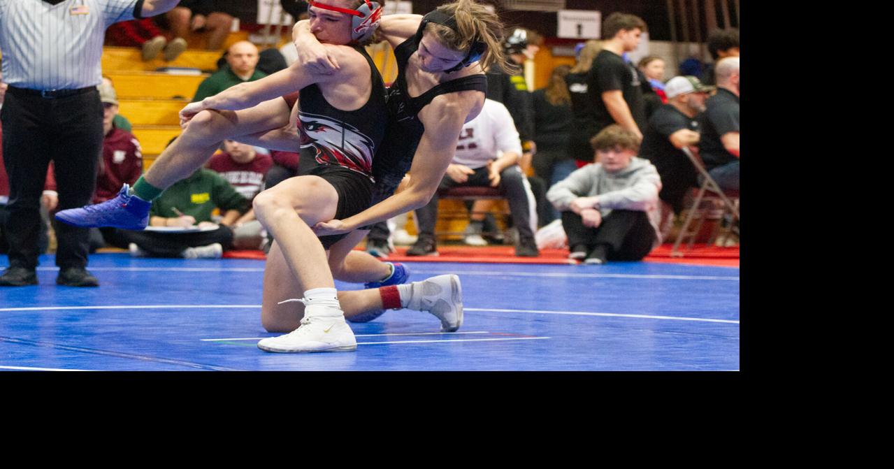 BATTLE AT THE BRIDGE Three Cecil wrestlers place in top four at Bo