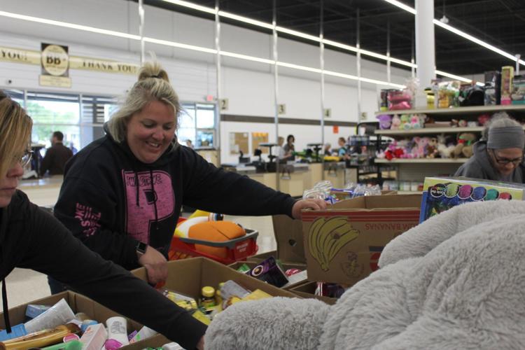 Biz Beat Big Rooster Bargain Outlet opens in R.S. Business