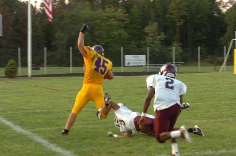 FOOTBALL Elkton scores early and often in 440 romp (updated) High