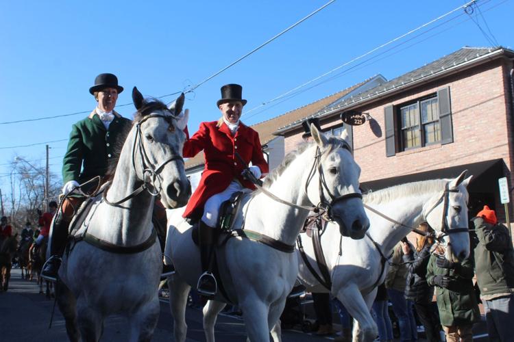 Poplar Hall Christmas Parade of Horses trots through Chesapeake City