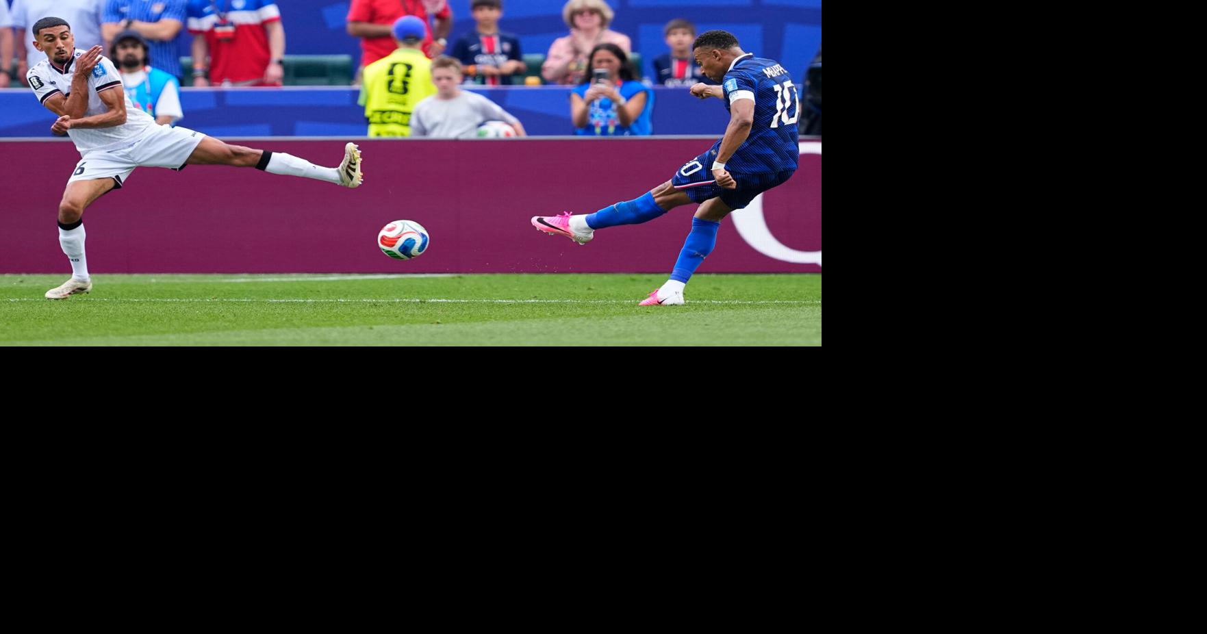 APTOPIX Iraq France WCup Soccer