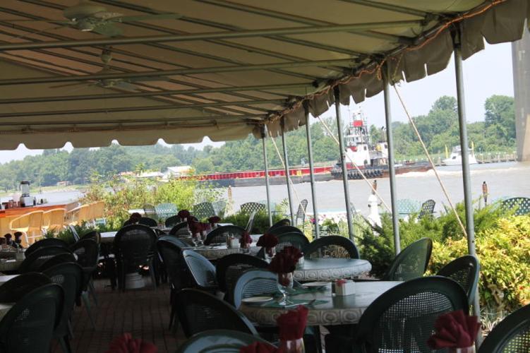 Bayard House’s new outdoor bar proves popular, owner says Local News