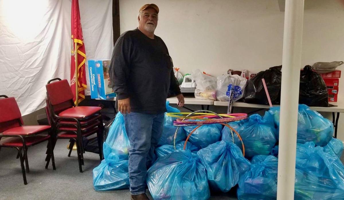 Bruce On The Roof Collects 900 Toys For Veterans Families