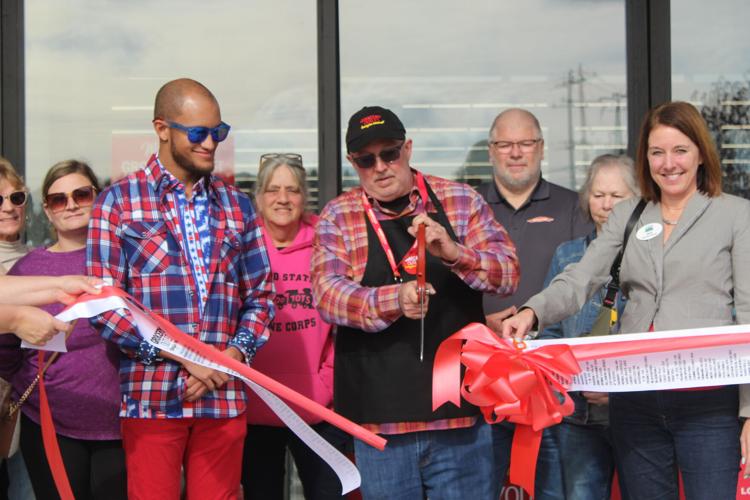 Biz Beat Fundraiser for Jumbo Jimmy's, Inside Scoop adds food, Grocery