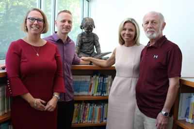 HCPL statue donation