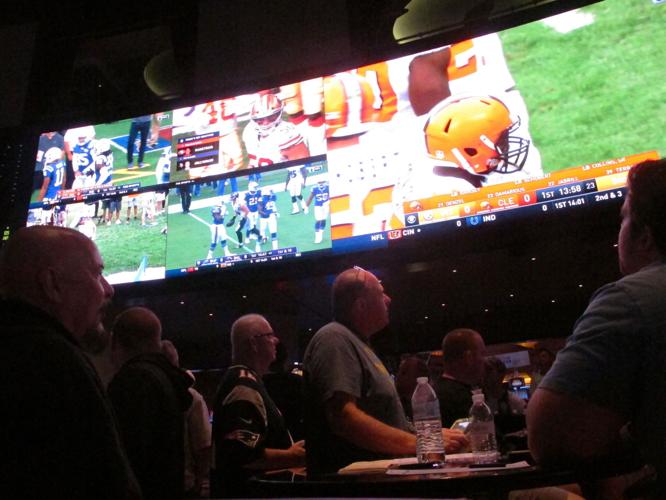 Super Bowl betting: Las Vegas sportsbooks clean up on bettors, Betting