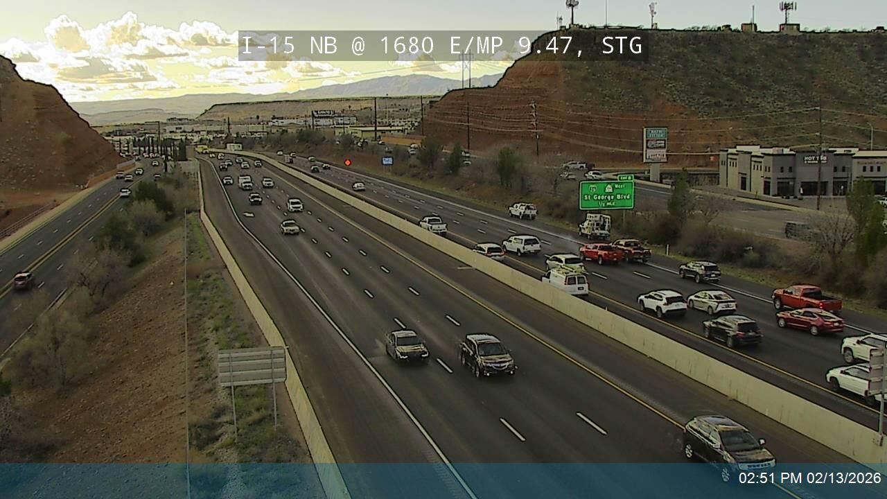 Traffic advisory: Crashes on southbound I-15 cause delays in Washington ...