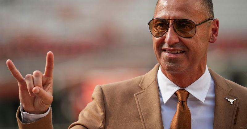 Steve Sarkisian abruptly bailed on ESPN interview to celebrate Texas win