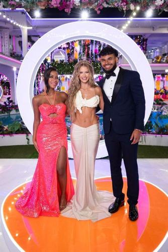 amaya pink dress love island REALITY STAR AMAYA ELIZABETH X DO LONG From winning Love Island USA Season 7 to becoming a social media icon, cardiac nurse and content creator Amaya Elizabeth @amayaelizabeth_ continues to embody an