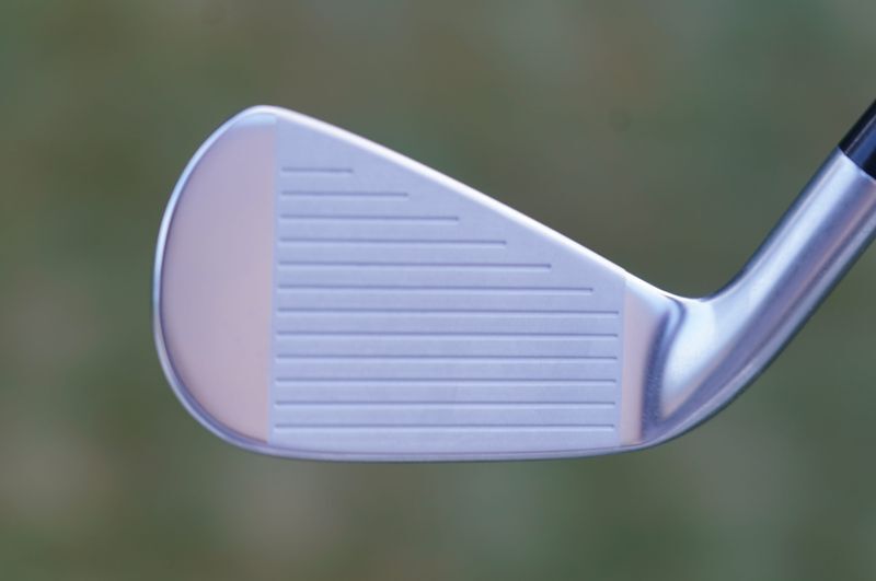 ウスイ　キョウゾウ Srixon ZXiU utility iron adds speed without hybrid bulk | Sports