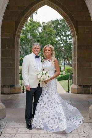 Sean Hannity And Ainsley Earhardt Marry In Ceremony Attended By Fox News Colleagues