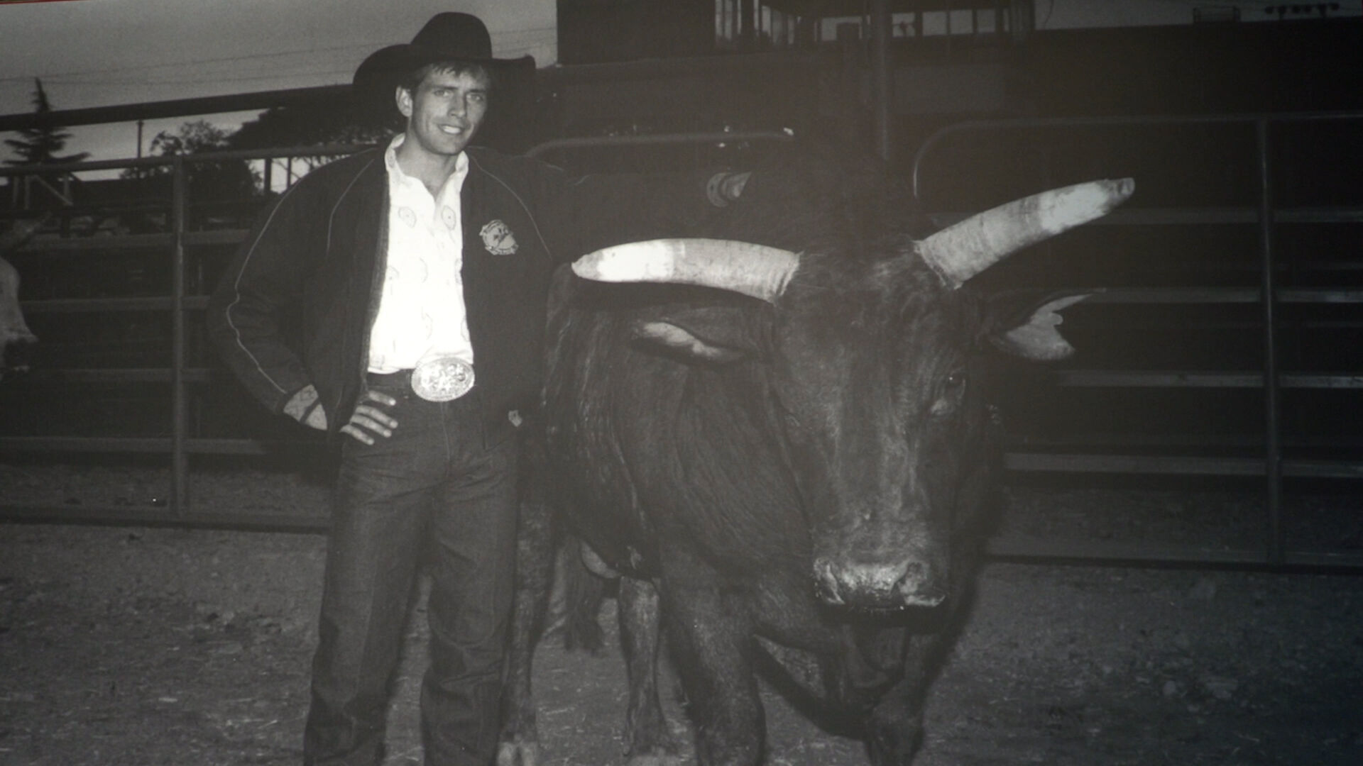 Lane frost black and red best sale cowboy hat