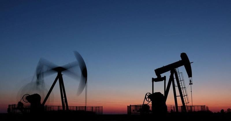 Oil inches higher, stays near six-month highs on Saudi attacks