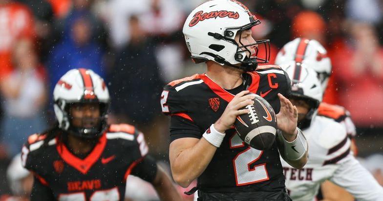 Ducks fall out of the Top 25 entirely — and the Beavers are getting more votes