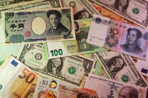 Currency Markets Quiet As Investors Await Central Bank Decisions