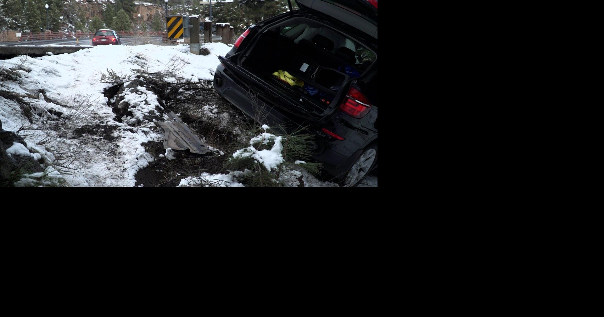 SUV wipes out on icy Reed Market Road | | centraloregondaily.com