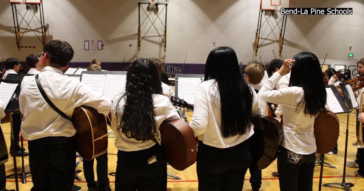 High Desert Middle School debuts first mariachi band Local News
