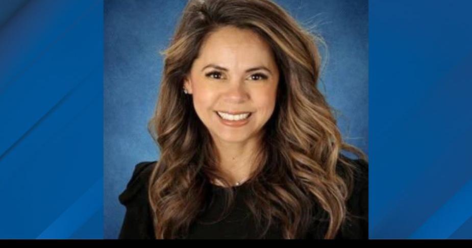 Bend teacher wins OnPoint Educator of the Year | Local News ...