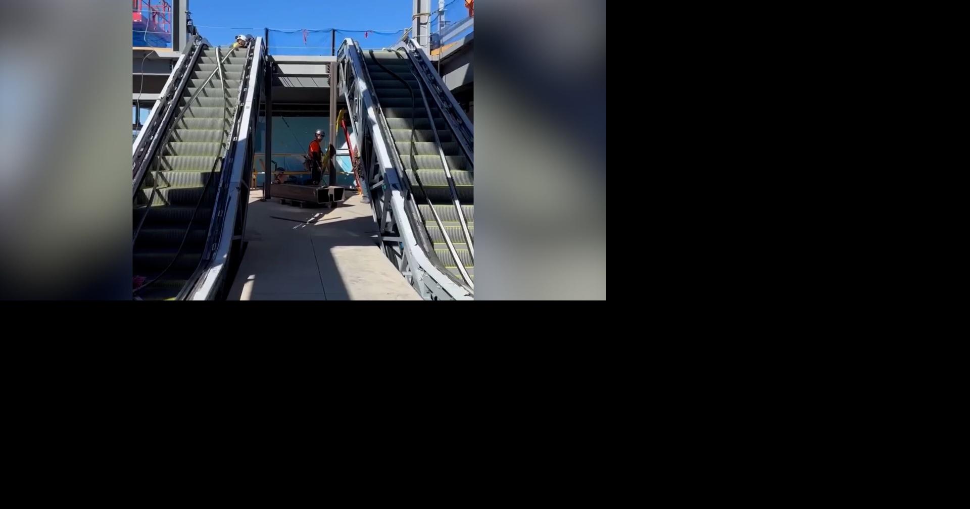 Redmond Airport installs new escalators for terminal expansion