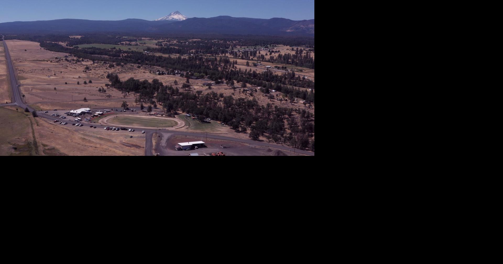 Wamic, Oregon - population 123 - has America's largest lawnmower ...