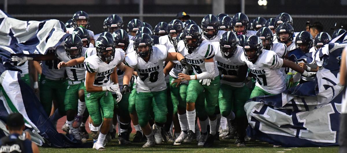 Chino Hills blanks Chino, 41-0, in first football meeting between the two schools since 2009