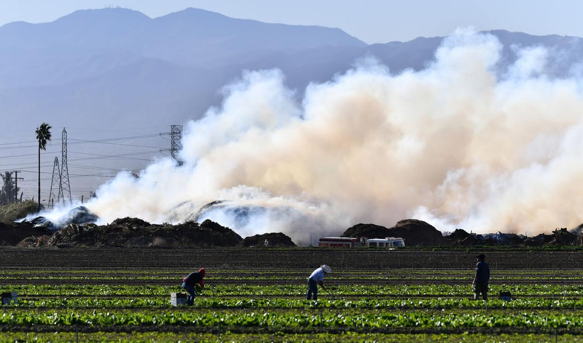 Smoke from wind-fueled mulch fire in Ontario billows into Chino Valley