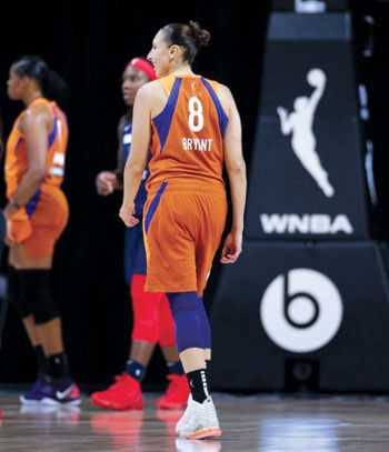 WNBA star Diana Taurasi scores season-high 34 points while wearing