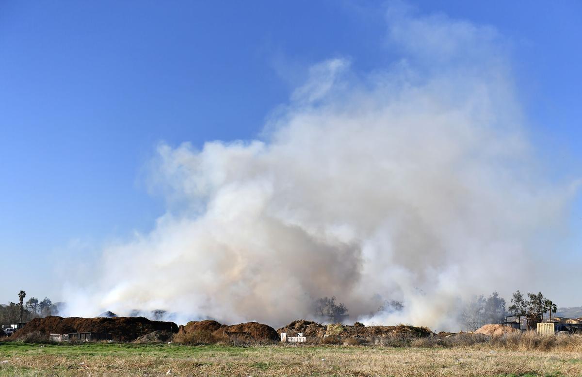 Smoke from wind-fueled mulch fire in Ontario billows into Chino Valley