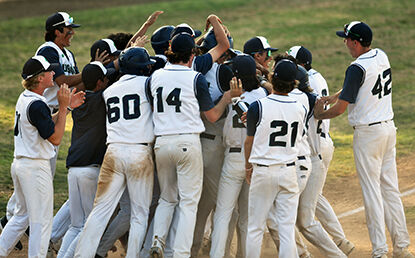 Huskies win school-record 10th straight game on 3-run walk off home for 8-5 win over Rancho Cucamonga