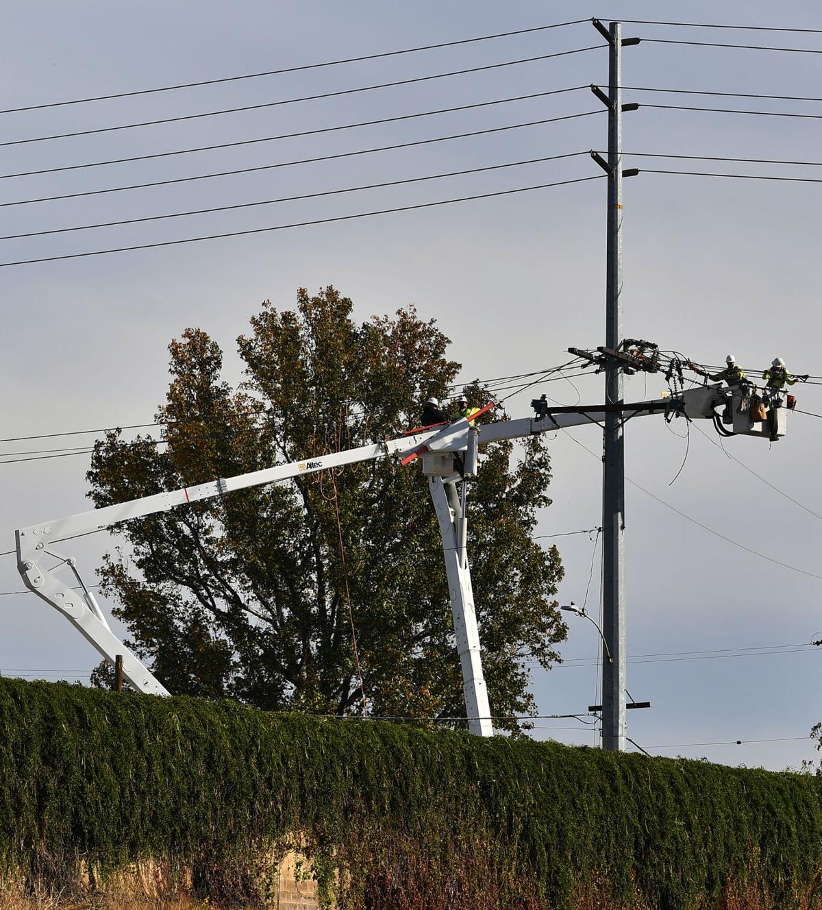 60 Freeway reopens in both directions seven hours after downed power line blocks lanes Wednesday