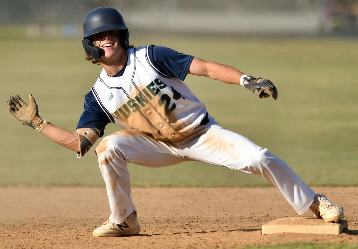 Huskies win school-record 10th straight game on 3-run walk off home for 8-5 win over Rancho Cucamonga
