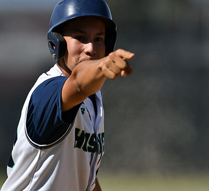 Huskies win school-record 10th straight game on 3-run walk off home for 8-5 win over Rancho Cucamonga