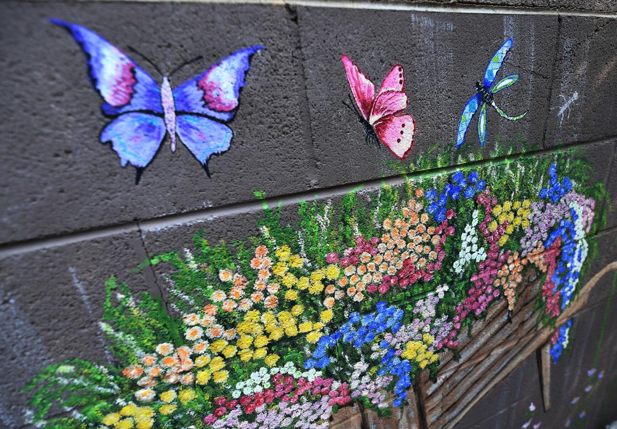 Chino resident paints backyard mural called 'COVID Project'
