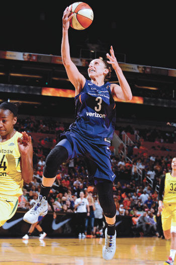 diana taurasi dunk