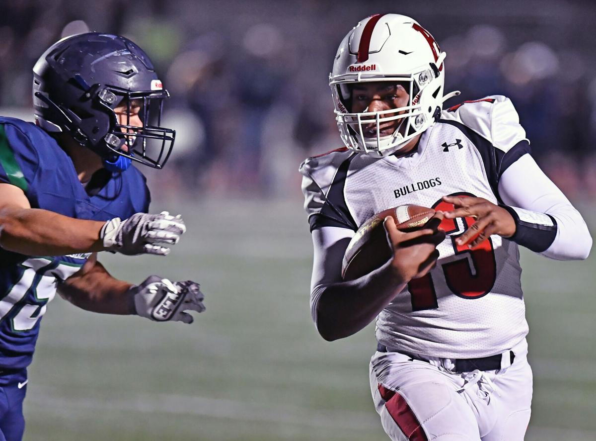 Ayala High football captures third straight 'Battle for the Bone' trophy with 42-0 win over Chino Hills (April 16, 2021)