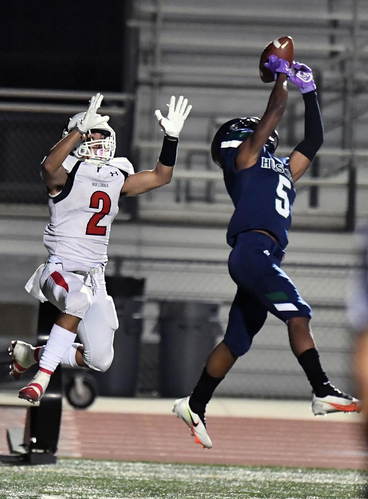 Ayala High football captures third straight 'Battle for the Bone' trophy with 42-0 win over Chino Hills (April 16, 2021)