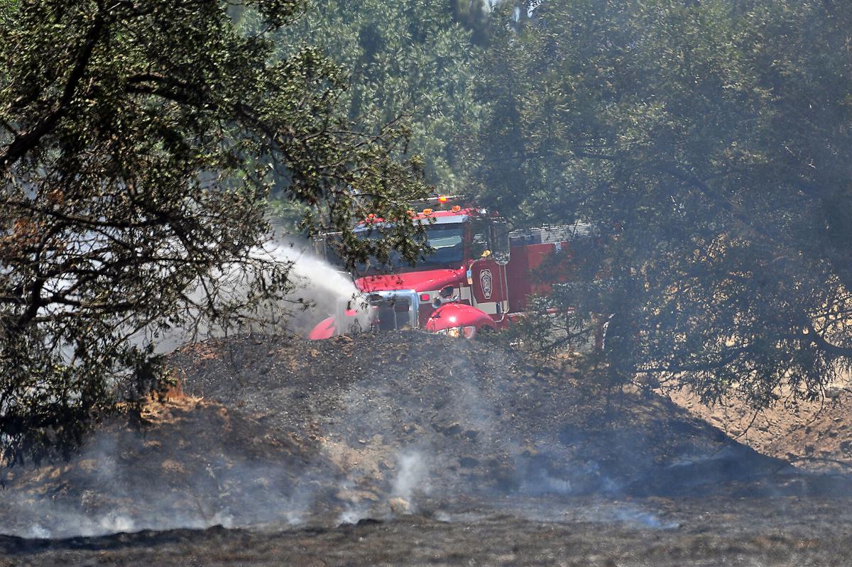 Brush fire scorches half-acre in open field near Riverside Terrace in Chino