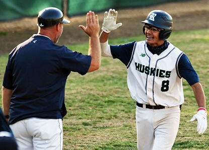 Huskies win school-record 10th straight game on 3-run walk off home for 8-5 win over Rancho Cucamonga