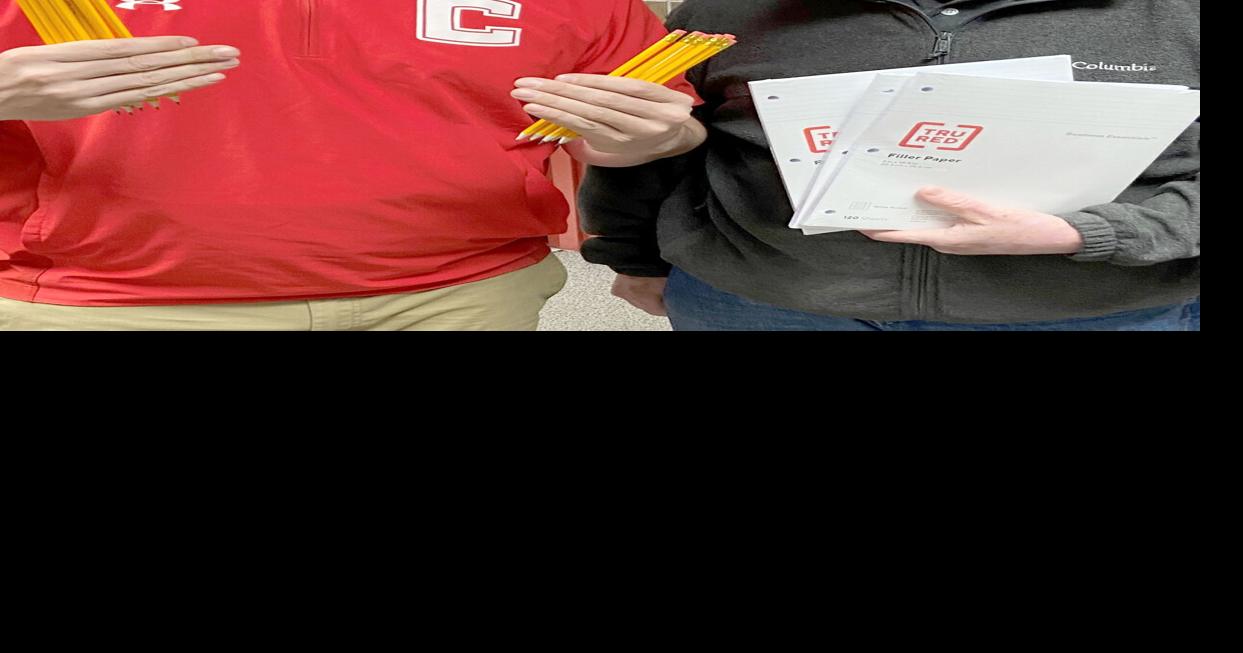Chariton Kiwanis Club donates paper and pencils to schools News
