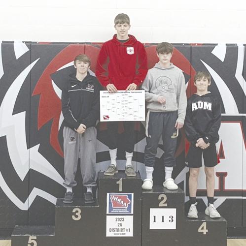 On to State! Jacob Chapman wins 113-pound title at Districts to advance to State Tournament