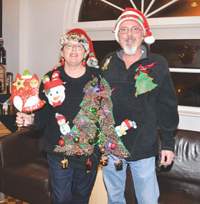 Beer holder Ugly Christmas Sweater reindeer Mens party pocket Liquor alcohol contest winner