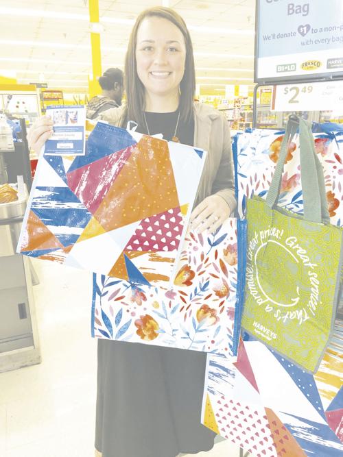 Harvey’s gives to 4-H Club