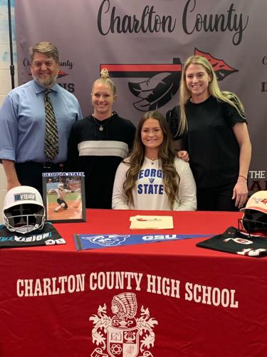 Tillis signs with Georgia State University...