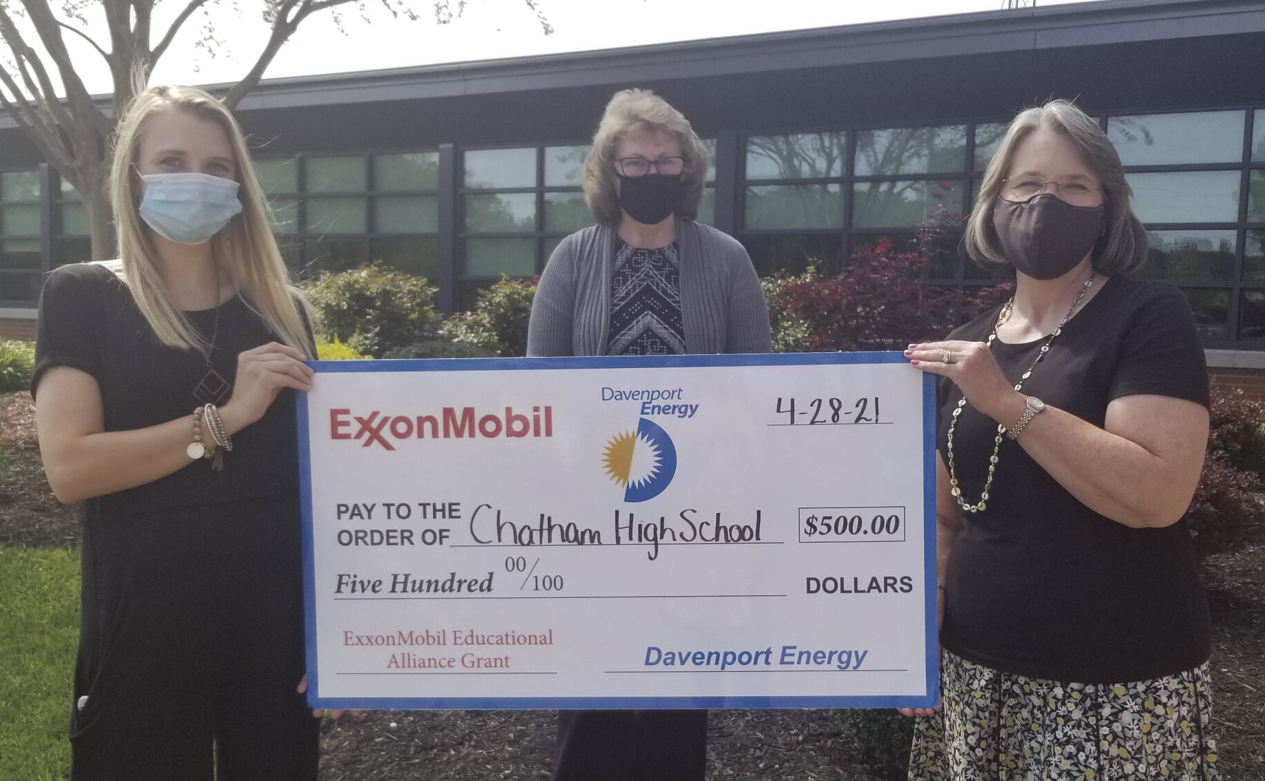 Davenport awards thousands in grants to Pittsylvania County, Danville schools - Vimarsana News