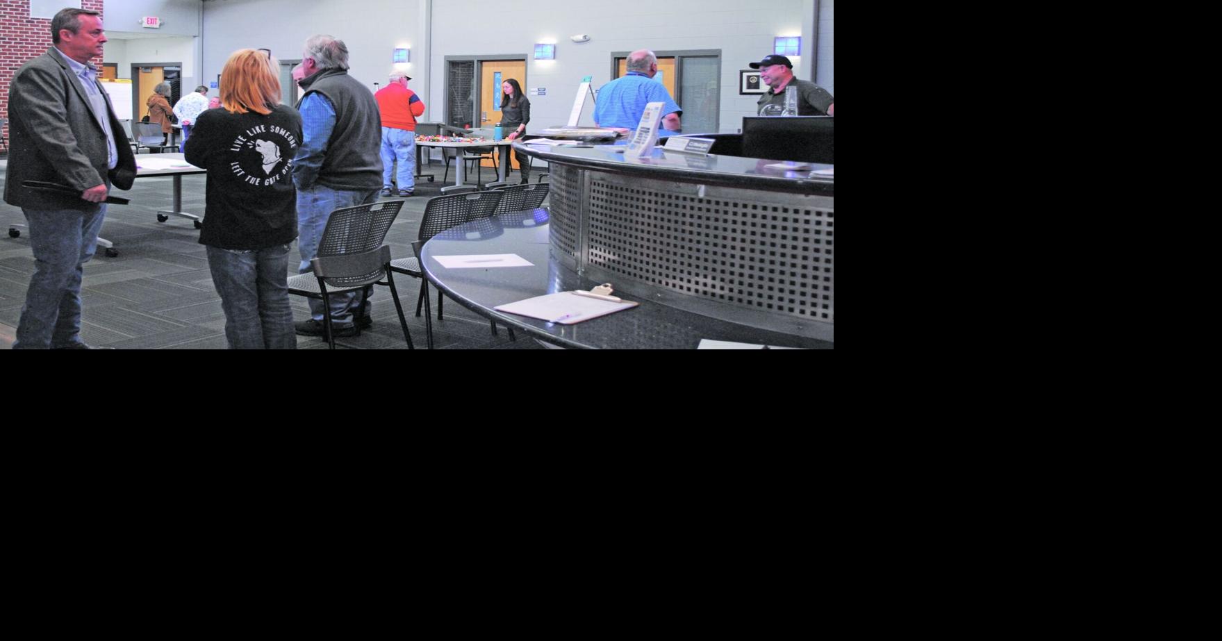 County residents give input on comprehensive plan in first open house