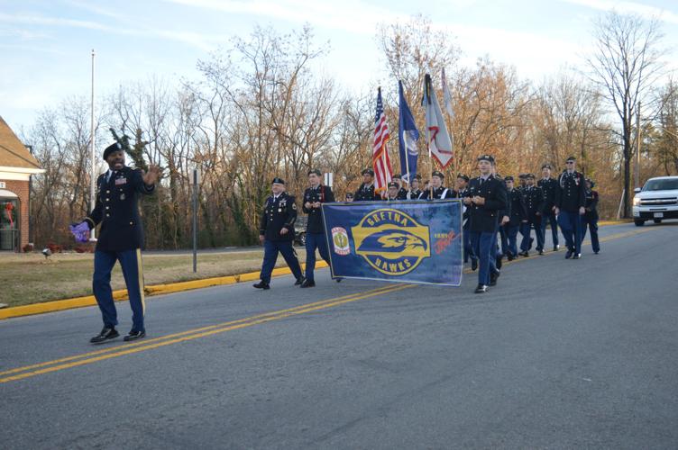 Winners Of The Gretna Christmas Parade 2022 Gretna Holds Christmas Parade | News | Chathamstartribune.com