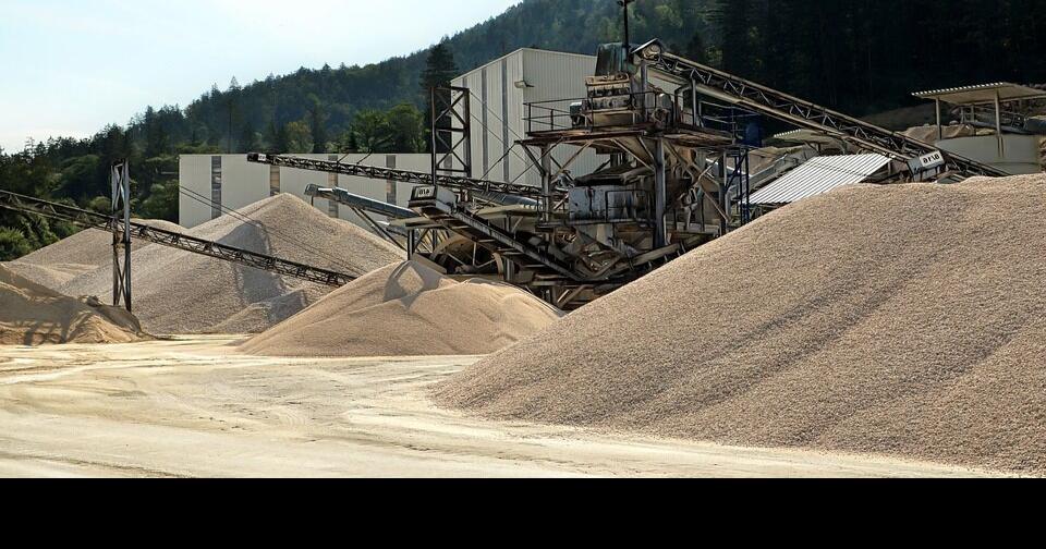 Quarry full of hazardous waste removed from superfund list after 33