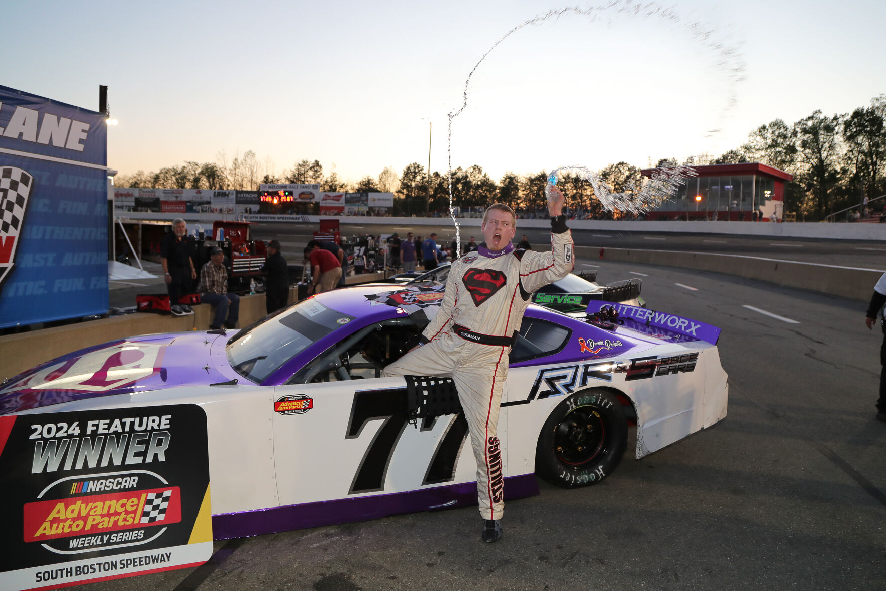 Stallings achieves major milestone with first career SoBo Speedway