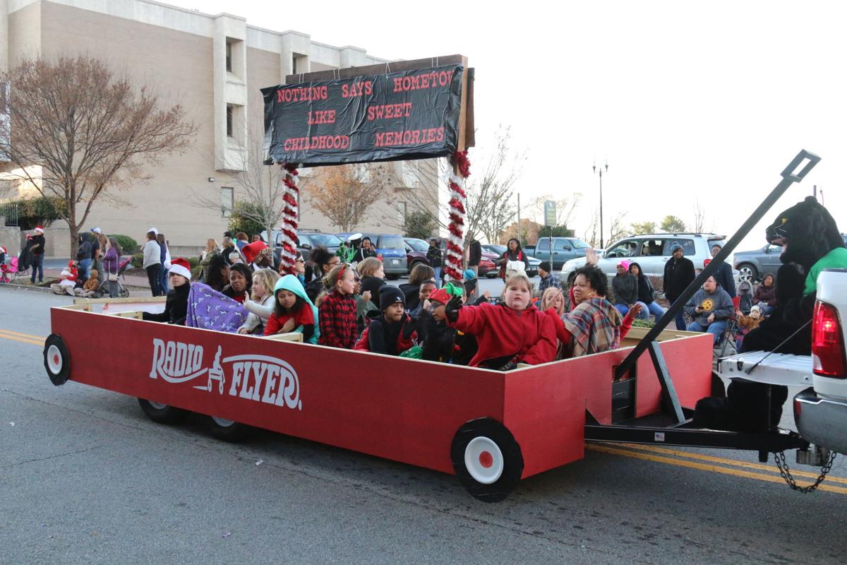 Danville Ky Christmas Parade 2022 PHOTOS Danville Christmas Parade Gallery