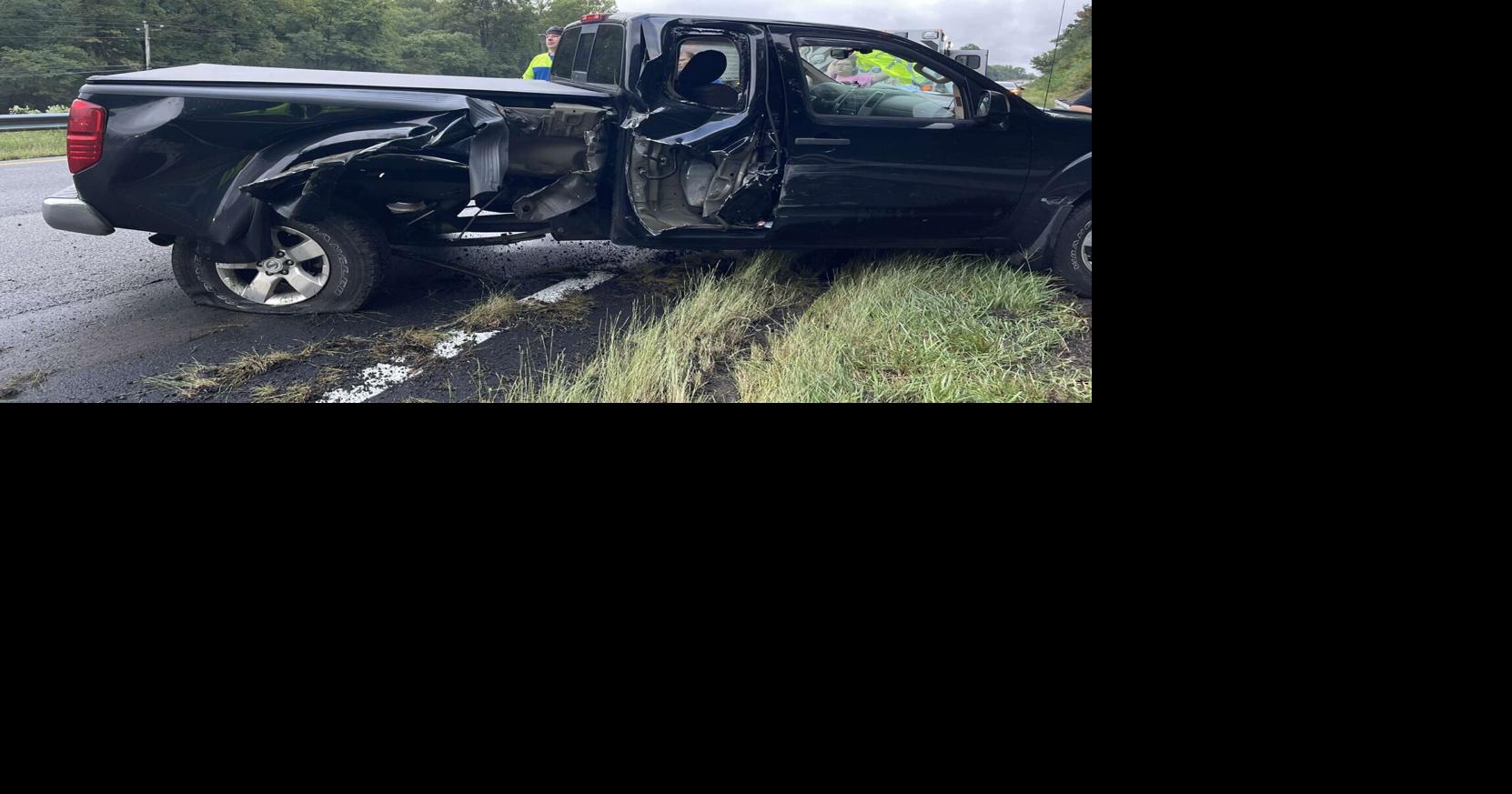 Texting, driving cited as cause of wreck in Gretna News